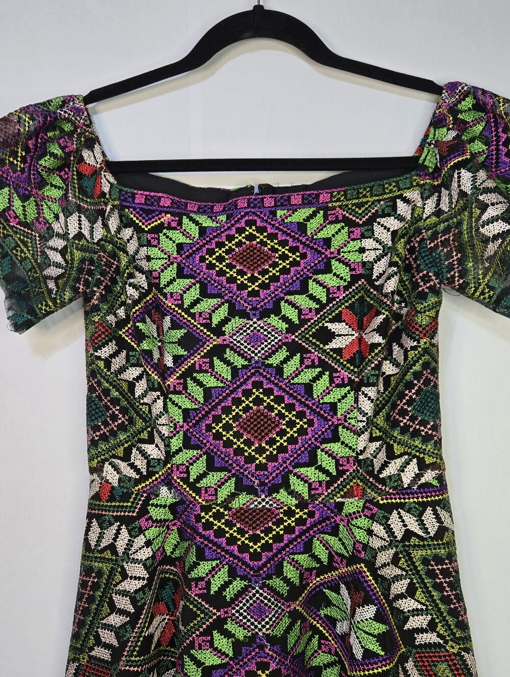 Alex Marie Sz 2 Elegant Black Dress Multicolor Geometric Design  Hankerchief Hem - Picture 3 of 12